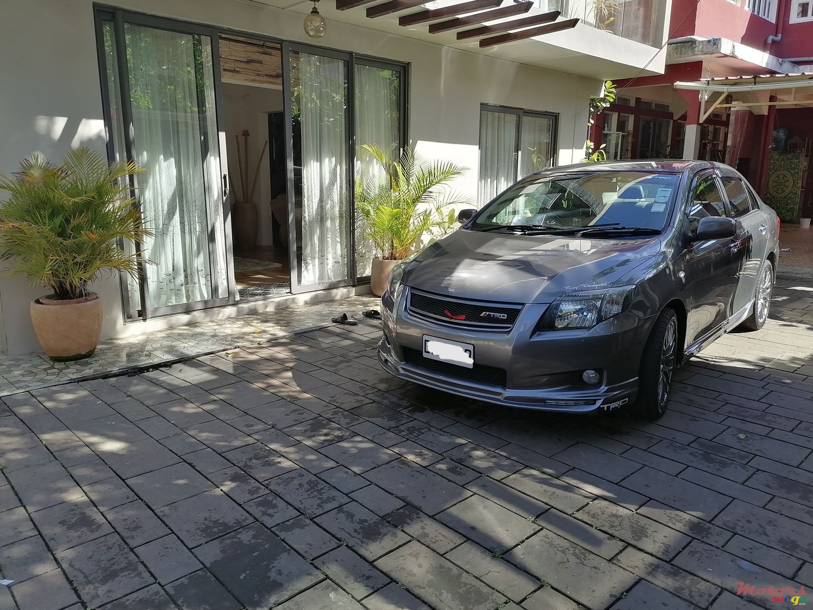 2006' Toyota Axio photo #3