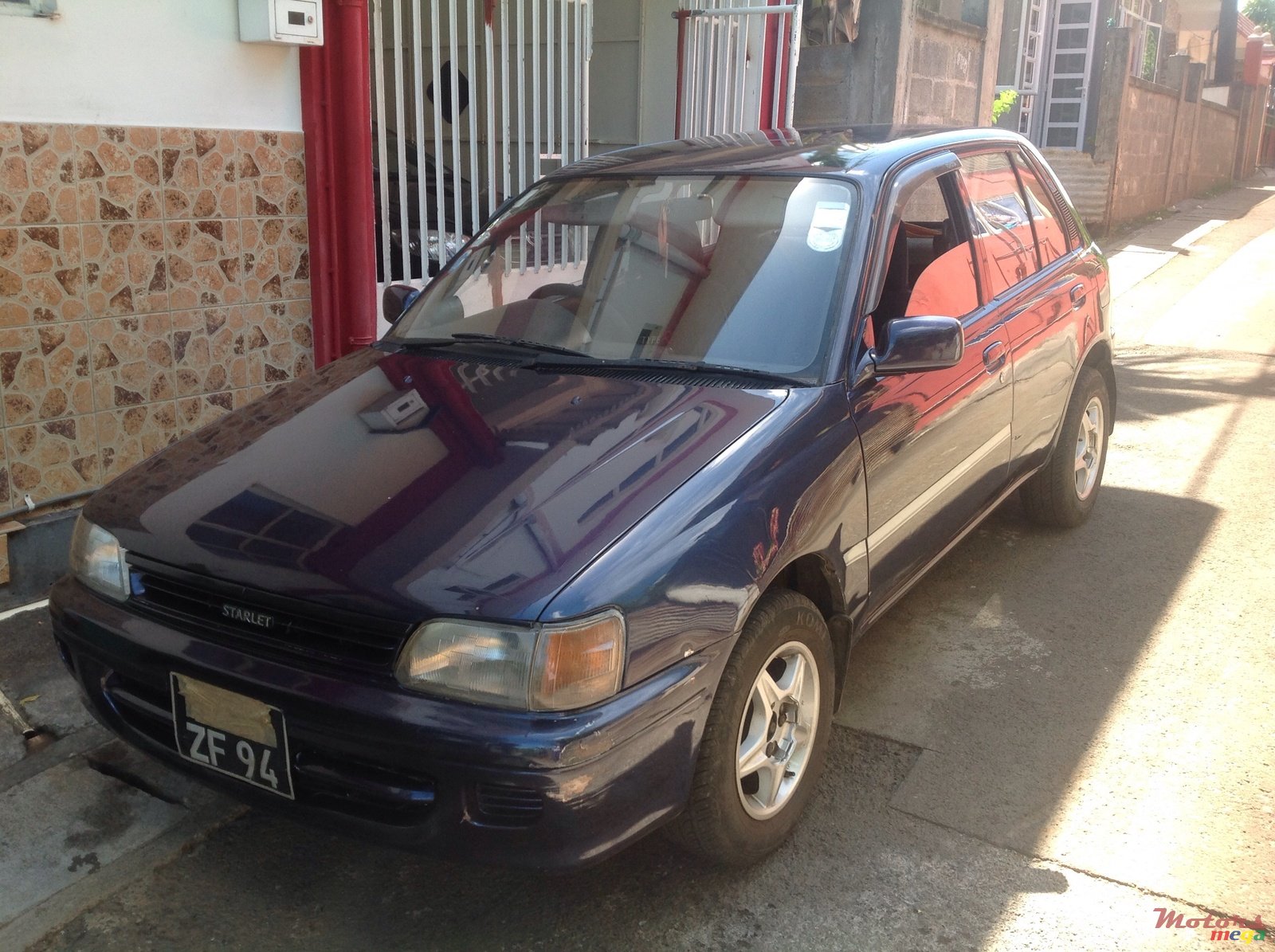 1994' Toyota Starlet photo #1