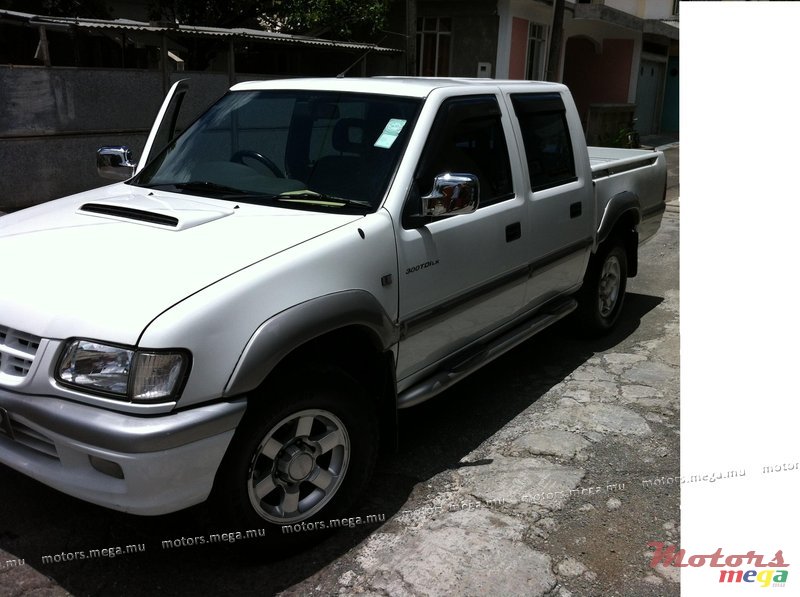 2002' Isuzu KB Series kb300 turbo intercooler photo #2