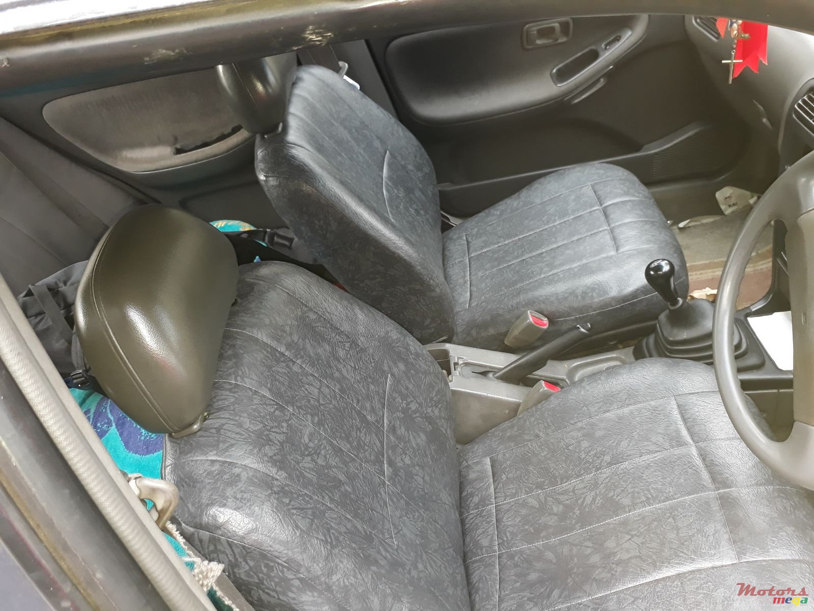 1992' Nissan Sentra B13 photo #3