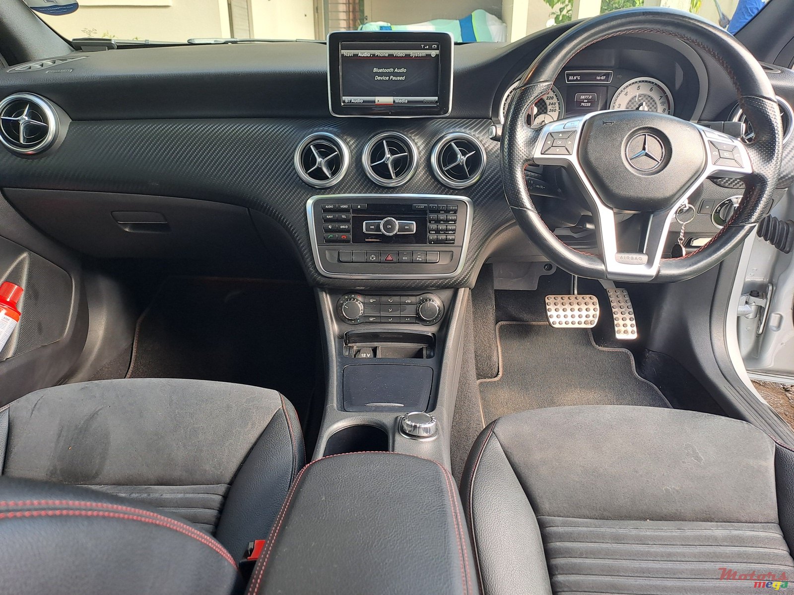 2013' Mercedes-Benz A 180 photo #6