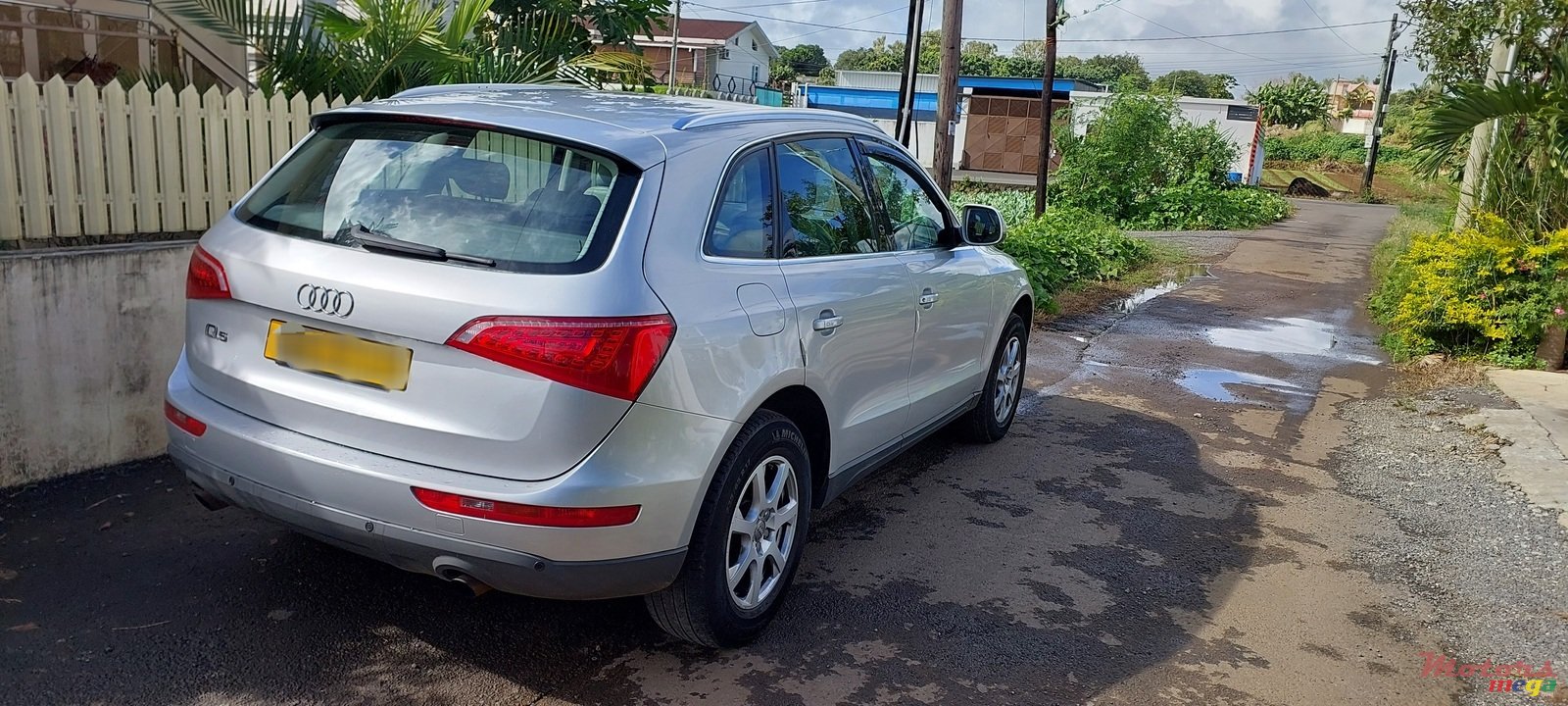 2010' Audi Q5 photo #2