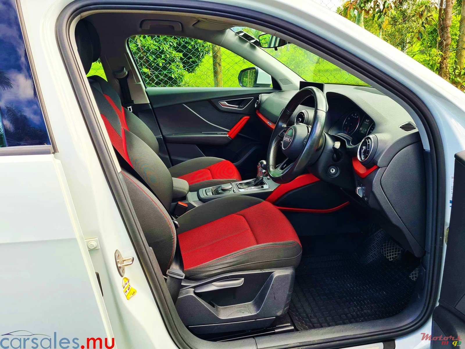 2017' Audi Q2 1.0 TFSI Sport photo #2