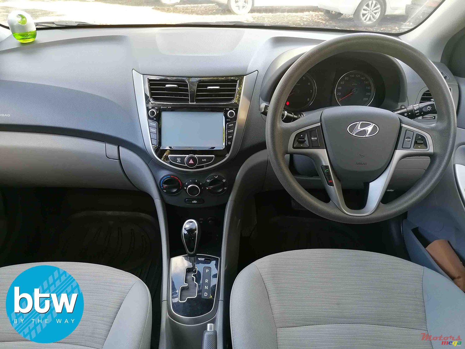 2018' Hyundai Accent photo #6