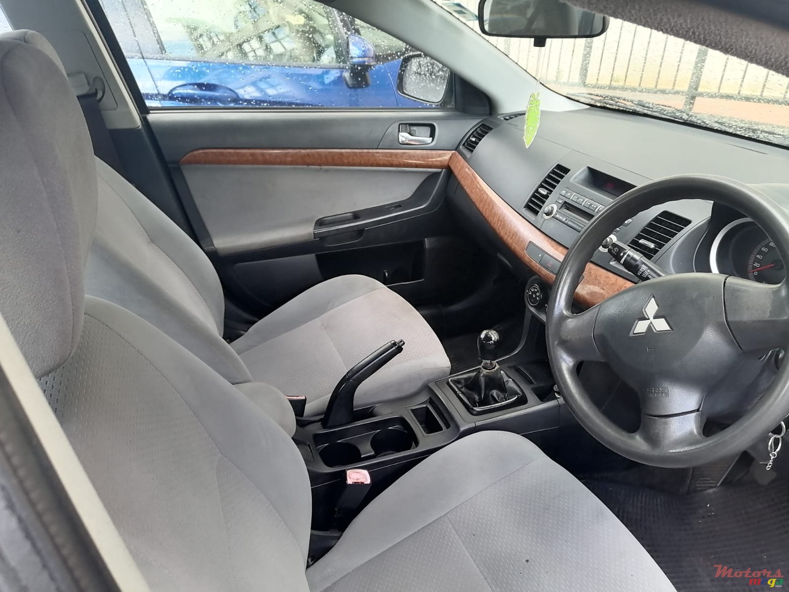 2007' Mitsubishi Lancer X photo #3