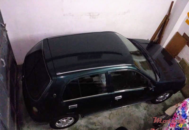 1997' Toyota Starlet Carat photo #2