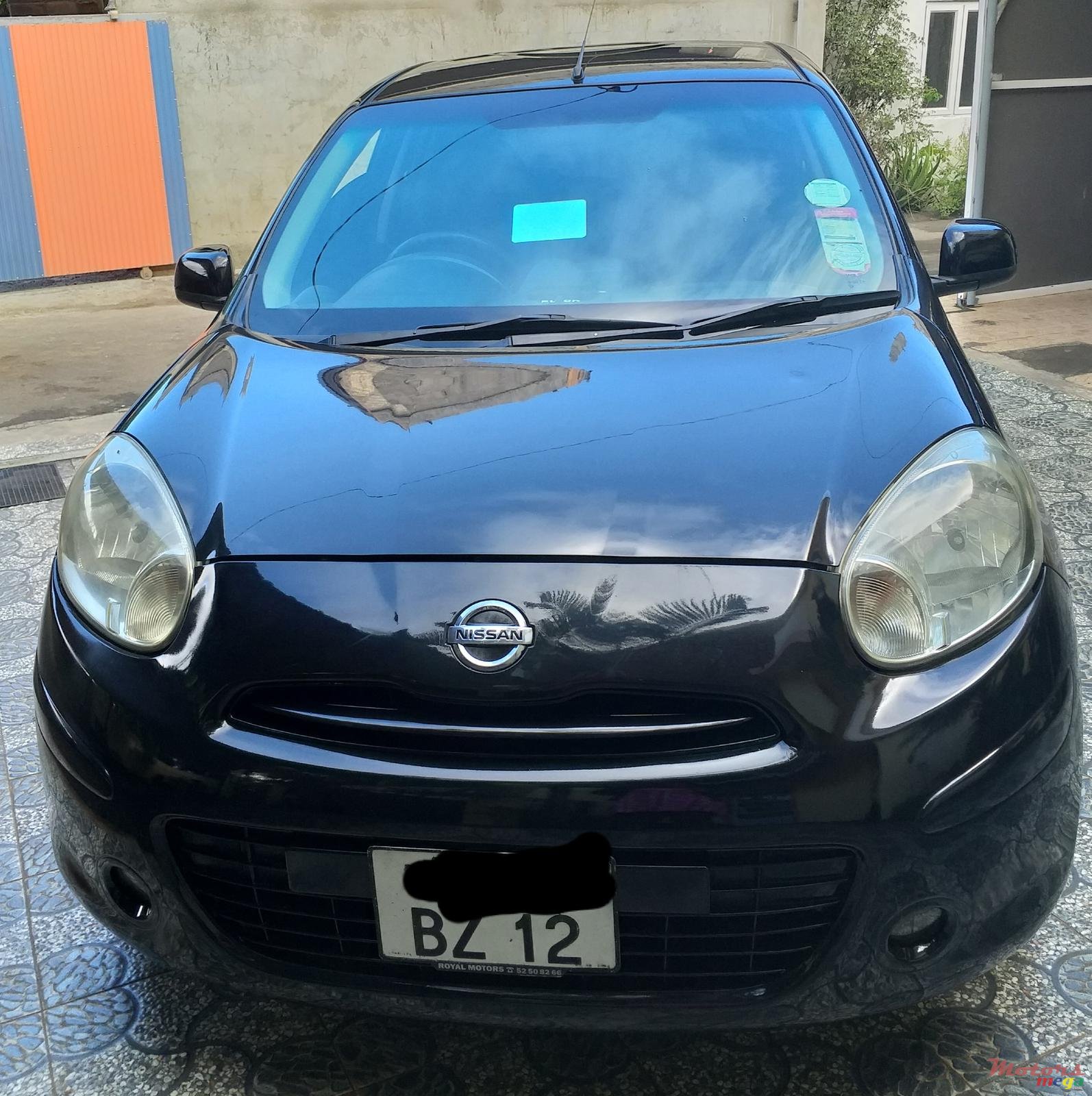 2012' Nissan March photo #1