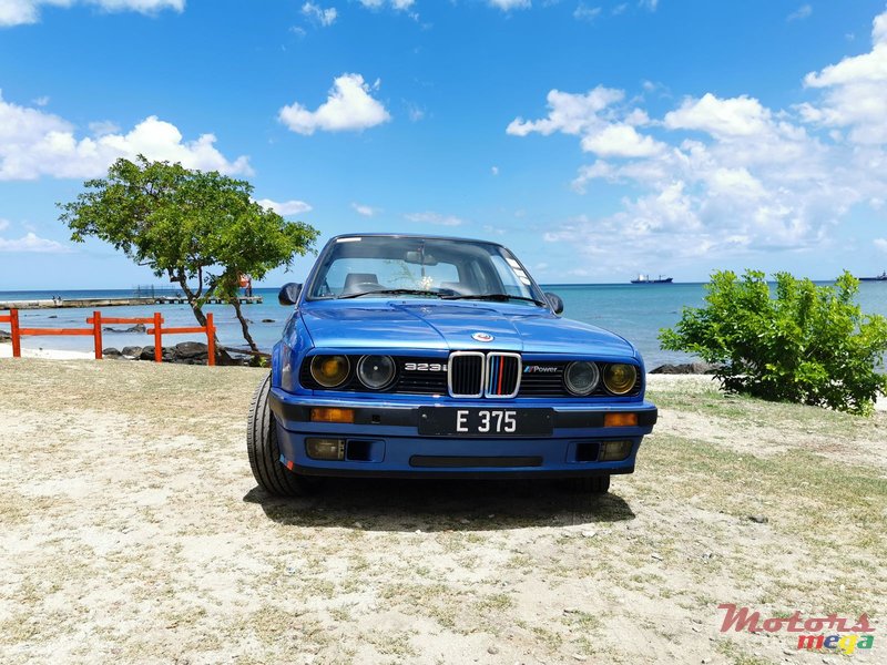 1989' BMW 3 Series photo #3