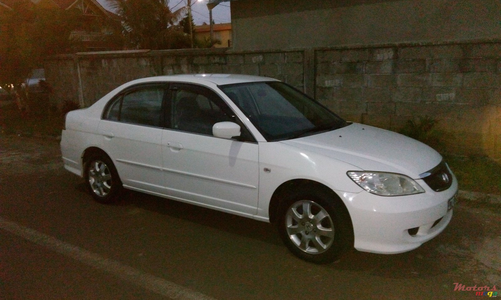 2004' Honda Civic photo #1