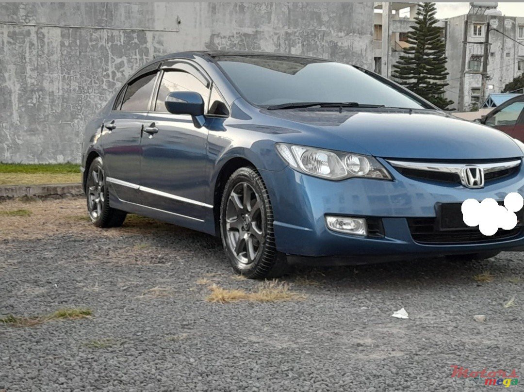 2008' Honda Civic Hybrid photo #1