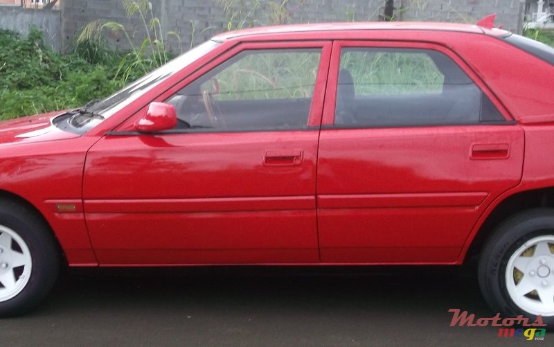 1990' Mazda Astina photo #1