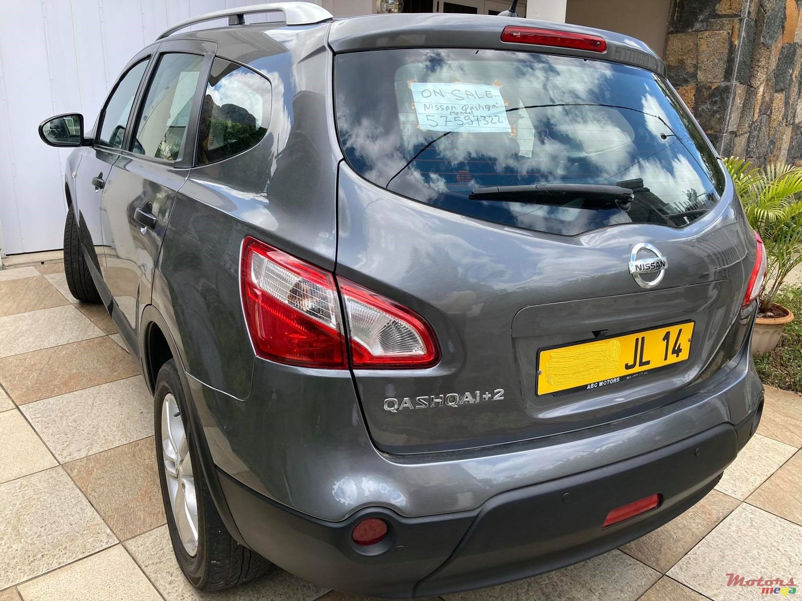 2014' Nissan Qashqai+2 photo #7