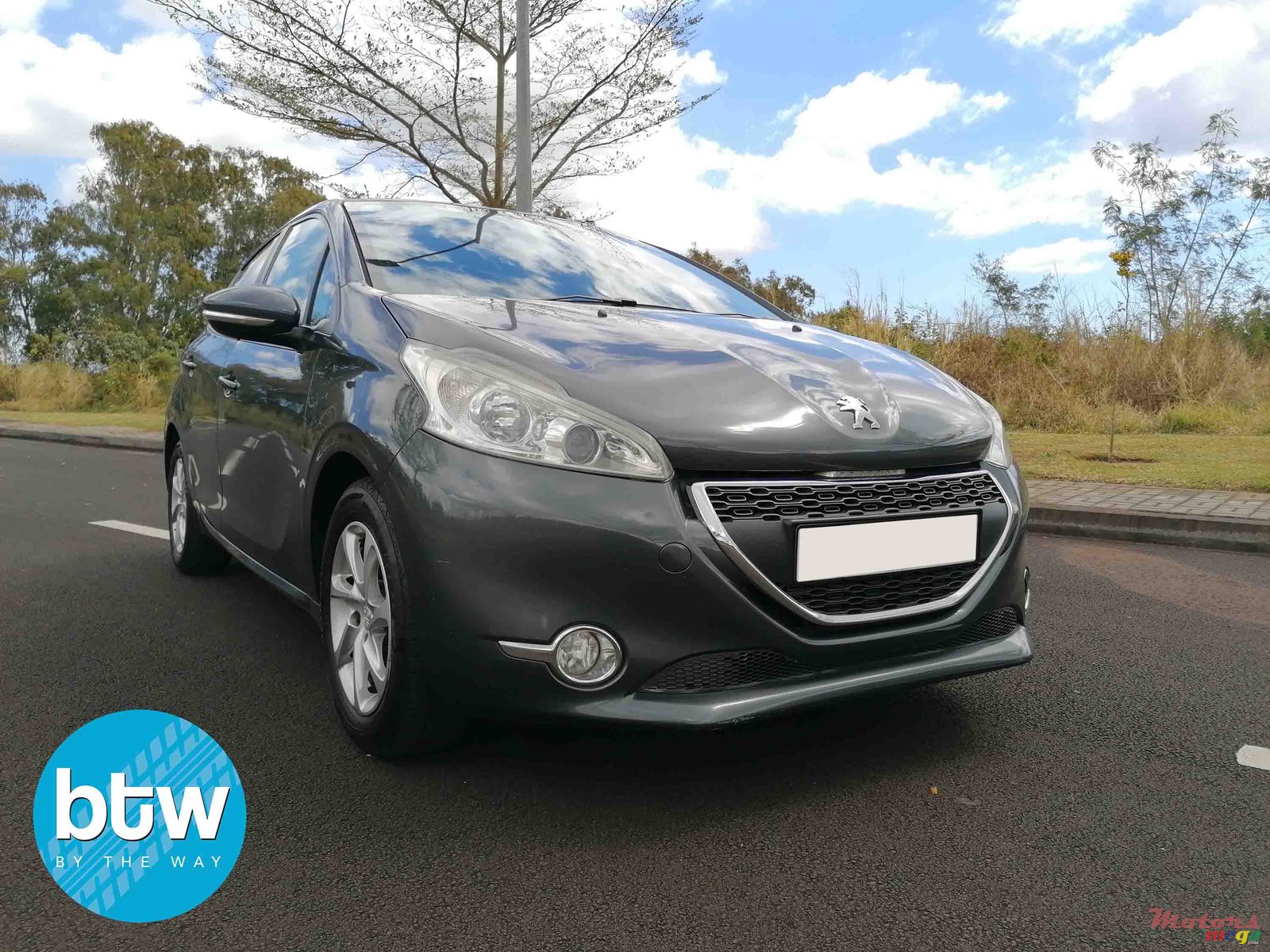 2016' Peugeot 208 photo #1