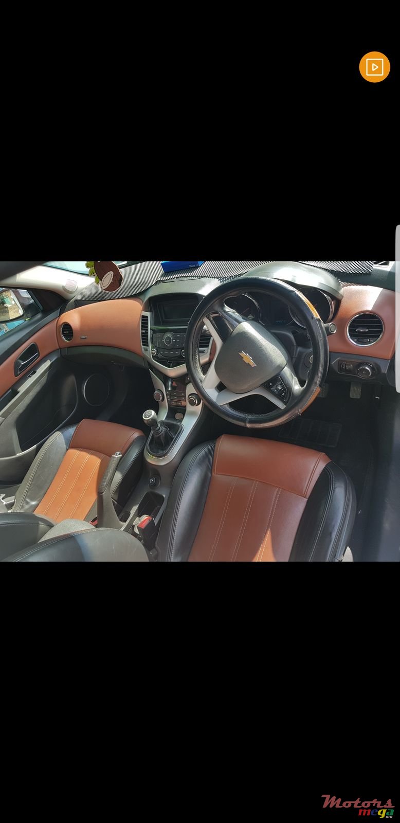 2012' Chevrolet Cruze LTZ photo #2