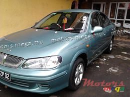 2002' Nissan photo #2