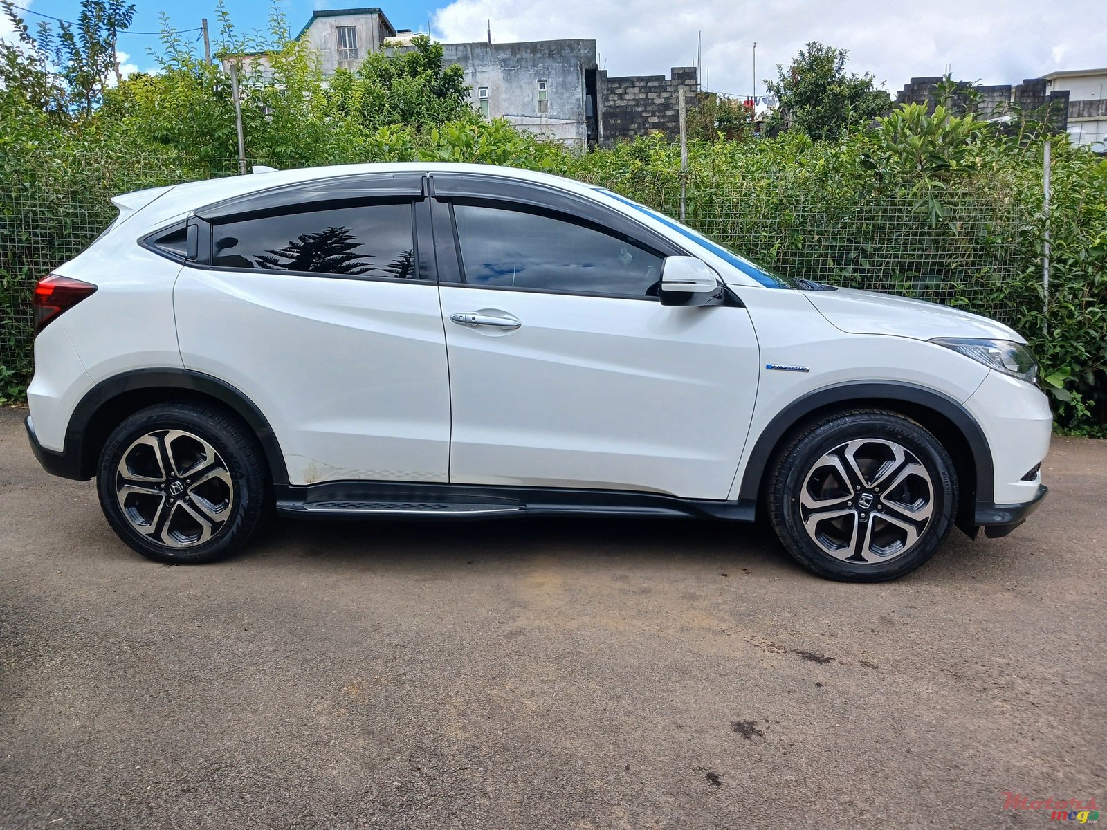 2014' Honda VEZEL Z PACKAGE photo #2