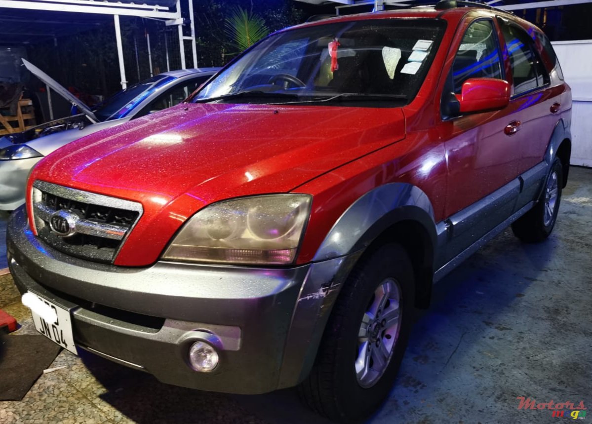 2004' Kia Sorento photo #1