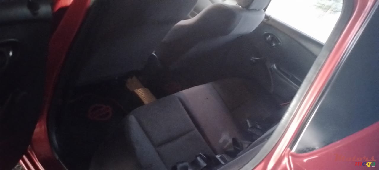 2018' Datsun GO photo #5