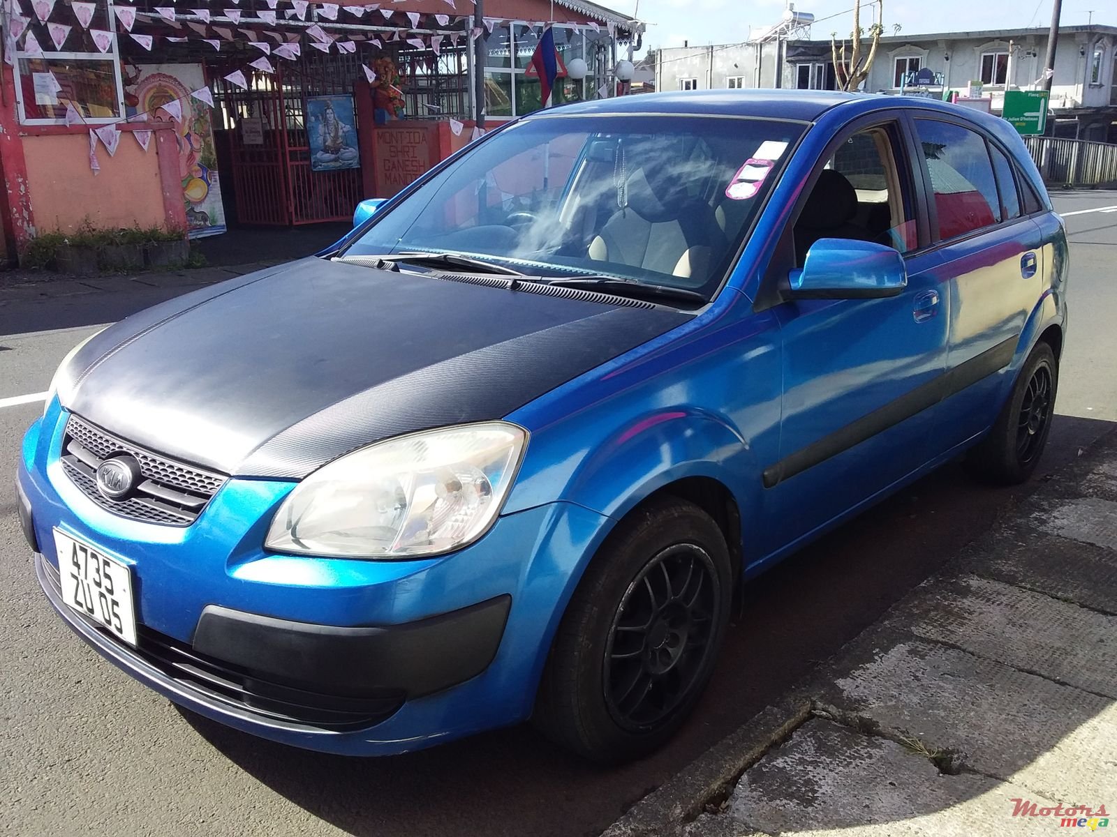 2005' Kia Rio photo #3