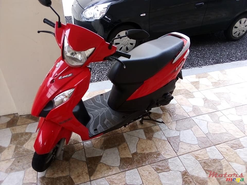 2016' Auto Moto photo #1