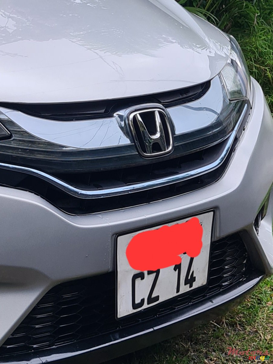 2014' Honda Fit photo #2