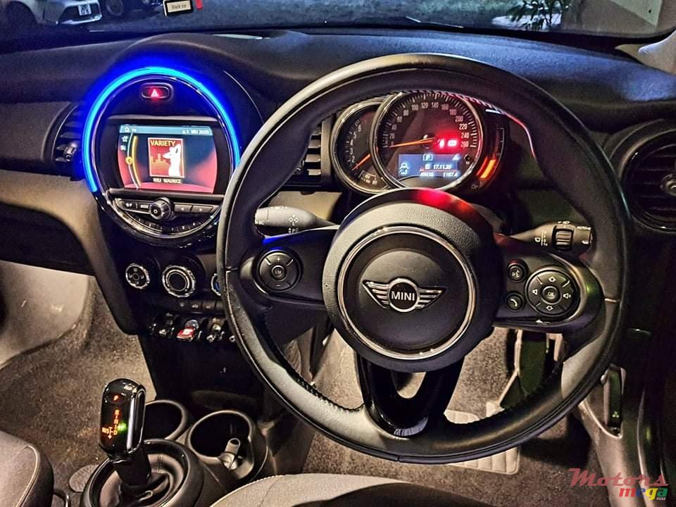 2018' MINI Cooper photo #4