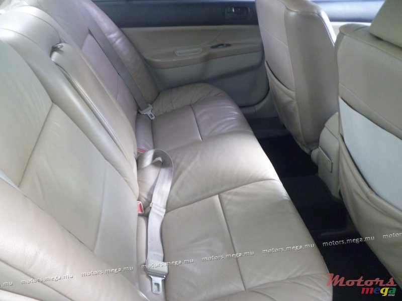 2003' Mitsubishi Lancer GLX photo #5