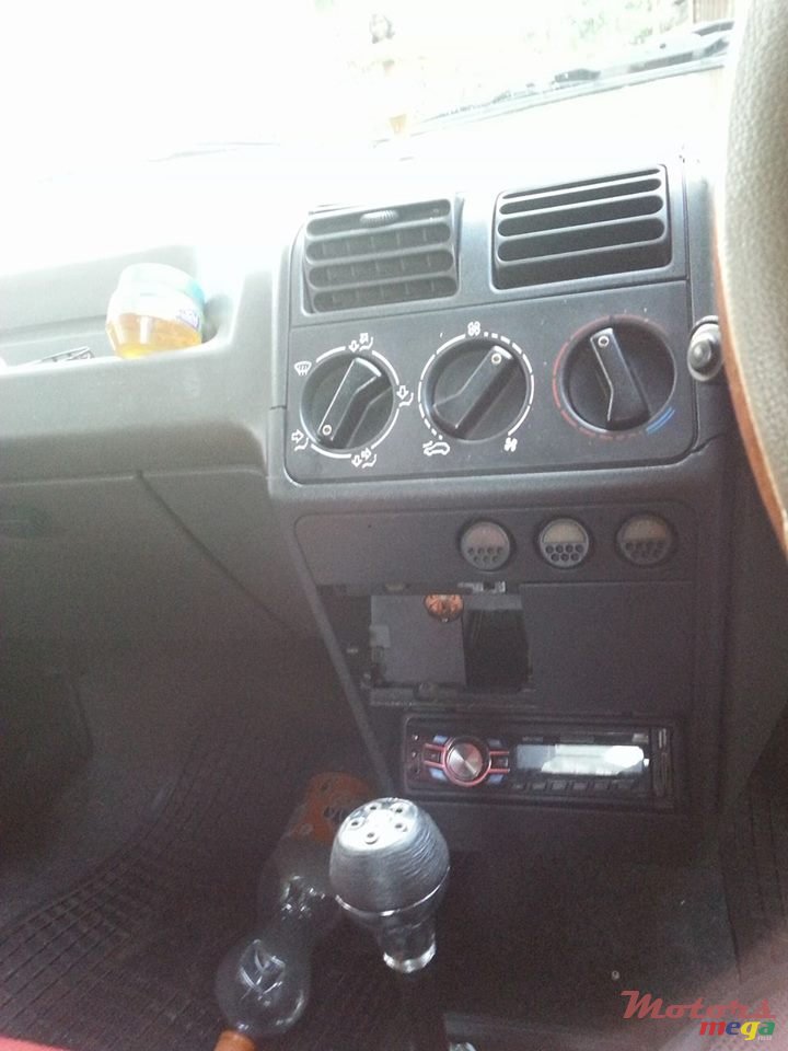 1993' Peugeot 205 photo #2