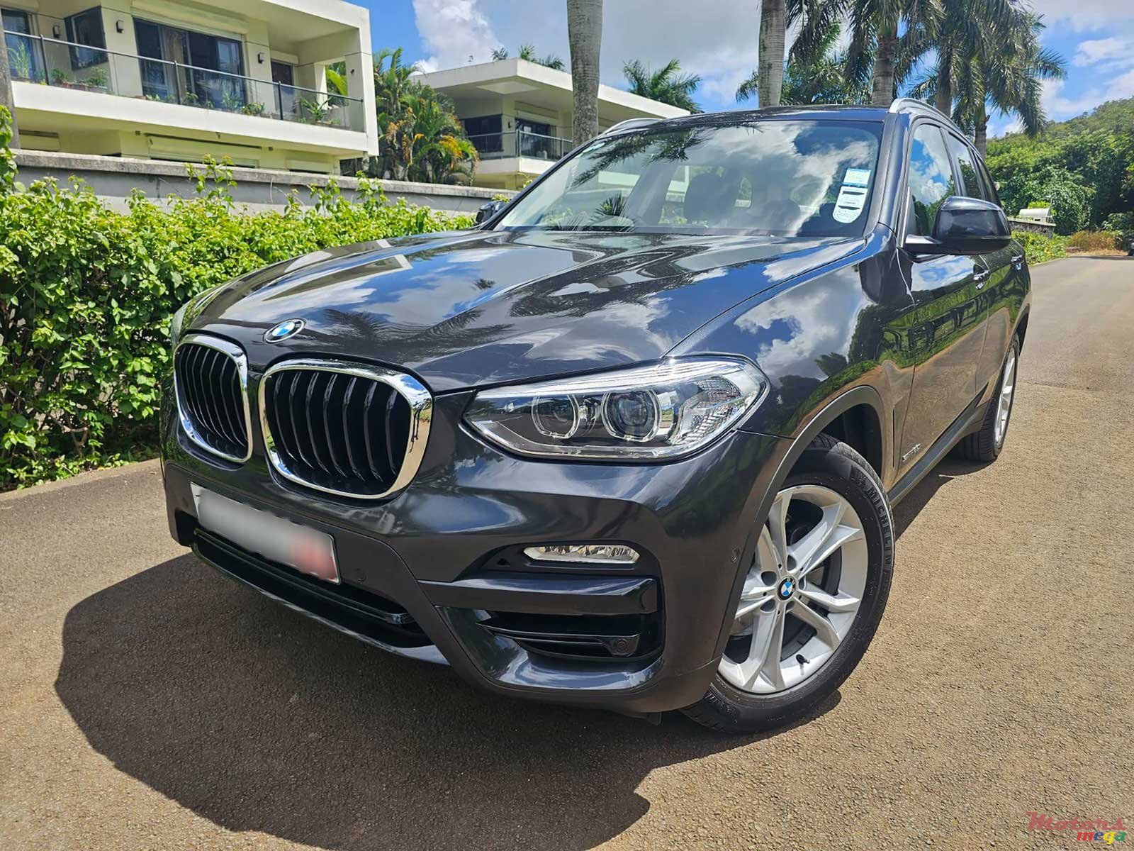 2018' BMW X3 20i SDrive XLine photo #1