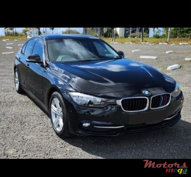 2016' BMW 318 photo #1