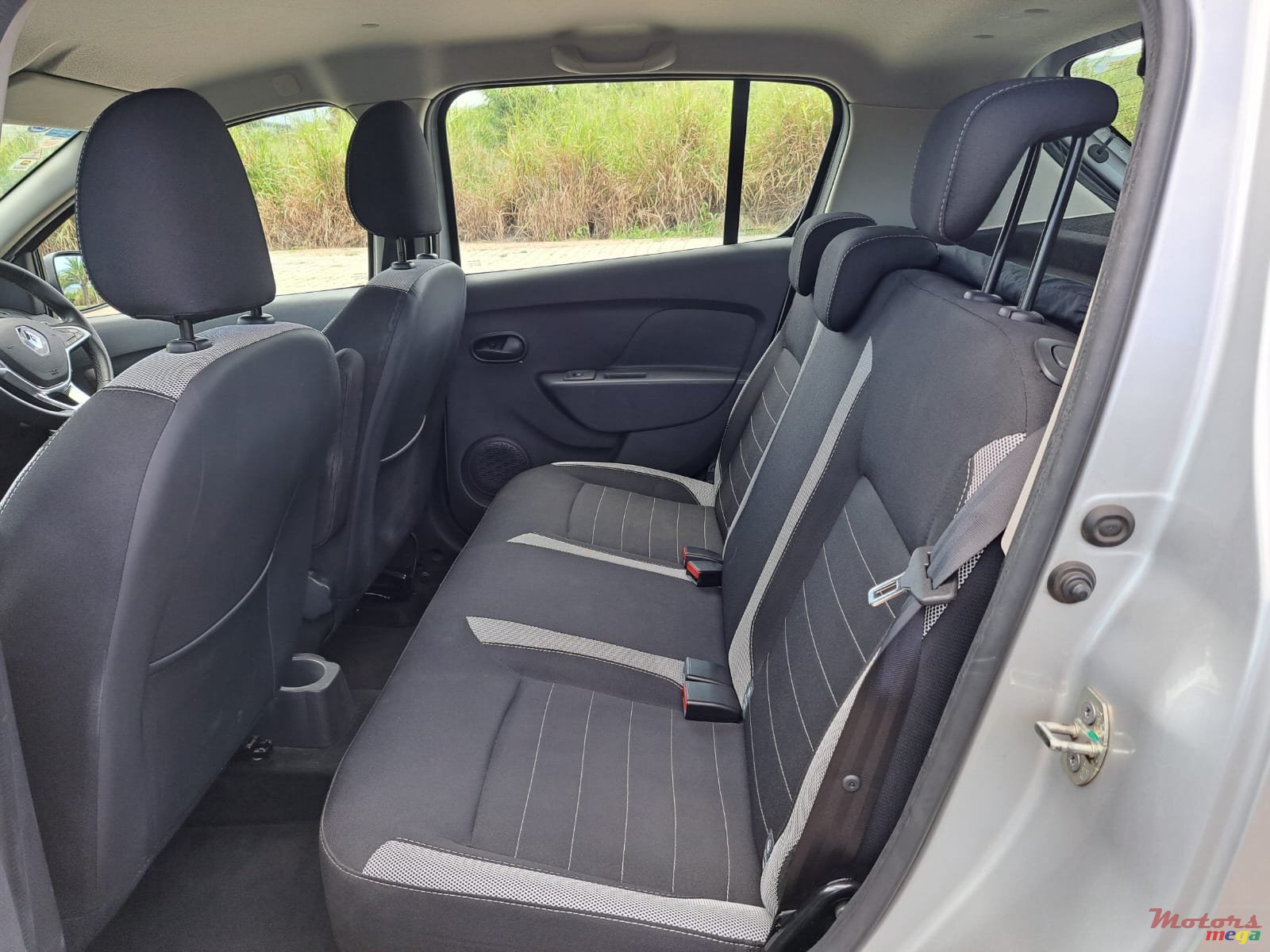 2018' Renault Sandero StepWay photo #4