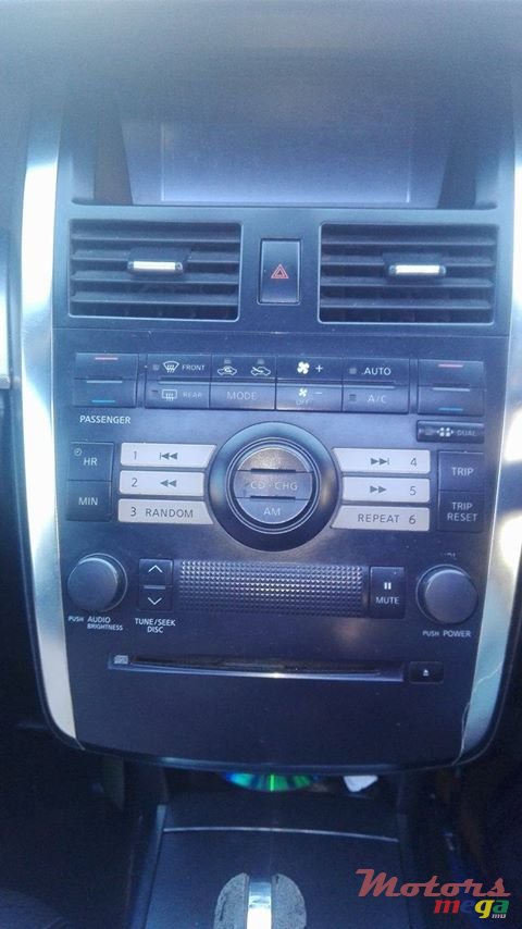 2007' Nissan Maxima Salon photo #5