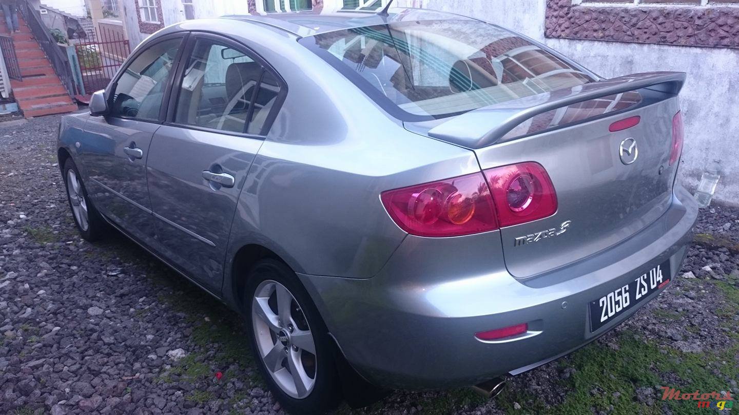 2004' Mazda 3 photo #3