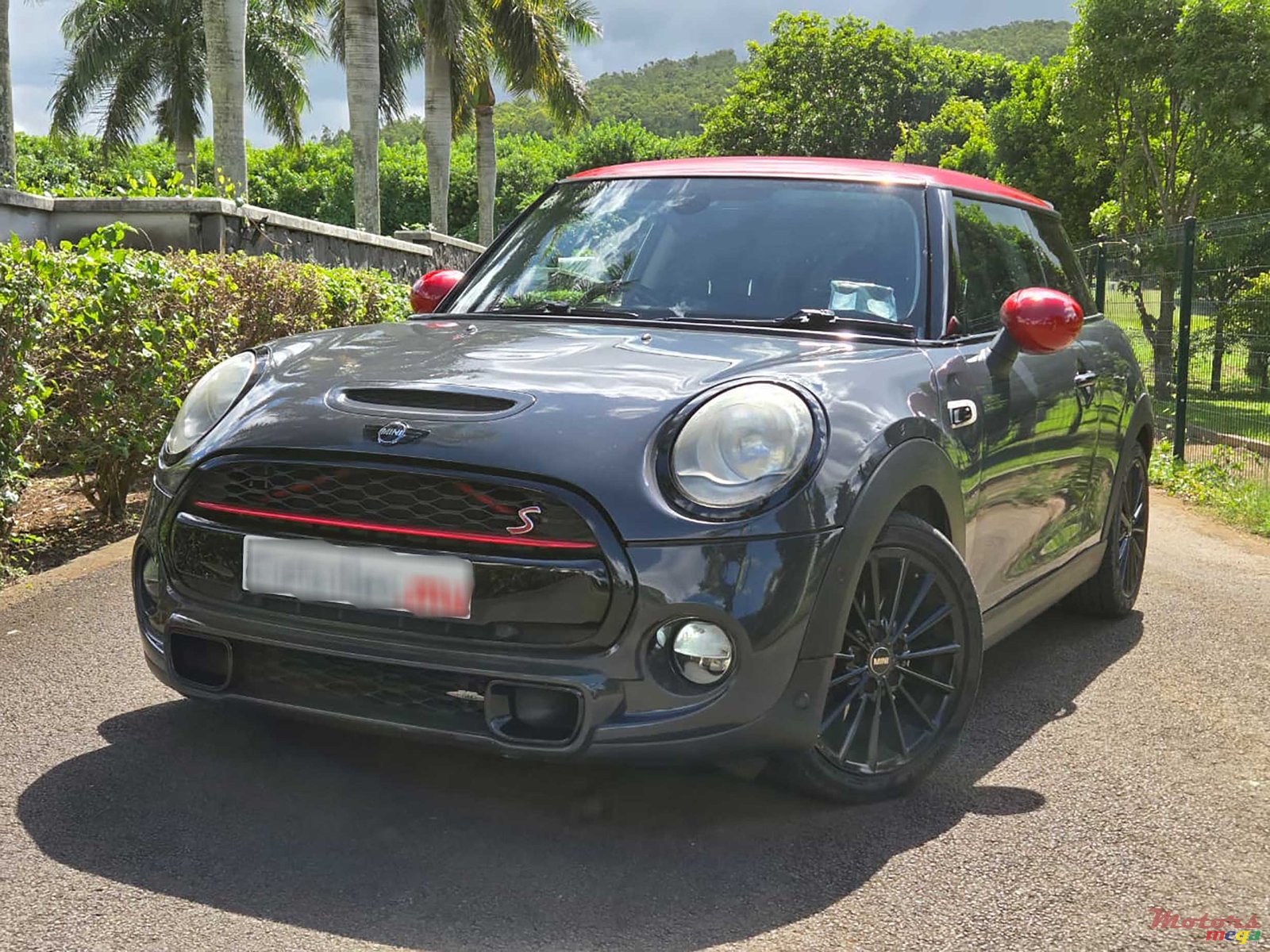 2014' MINI Cooper S JCW 2.0 photo #1