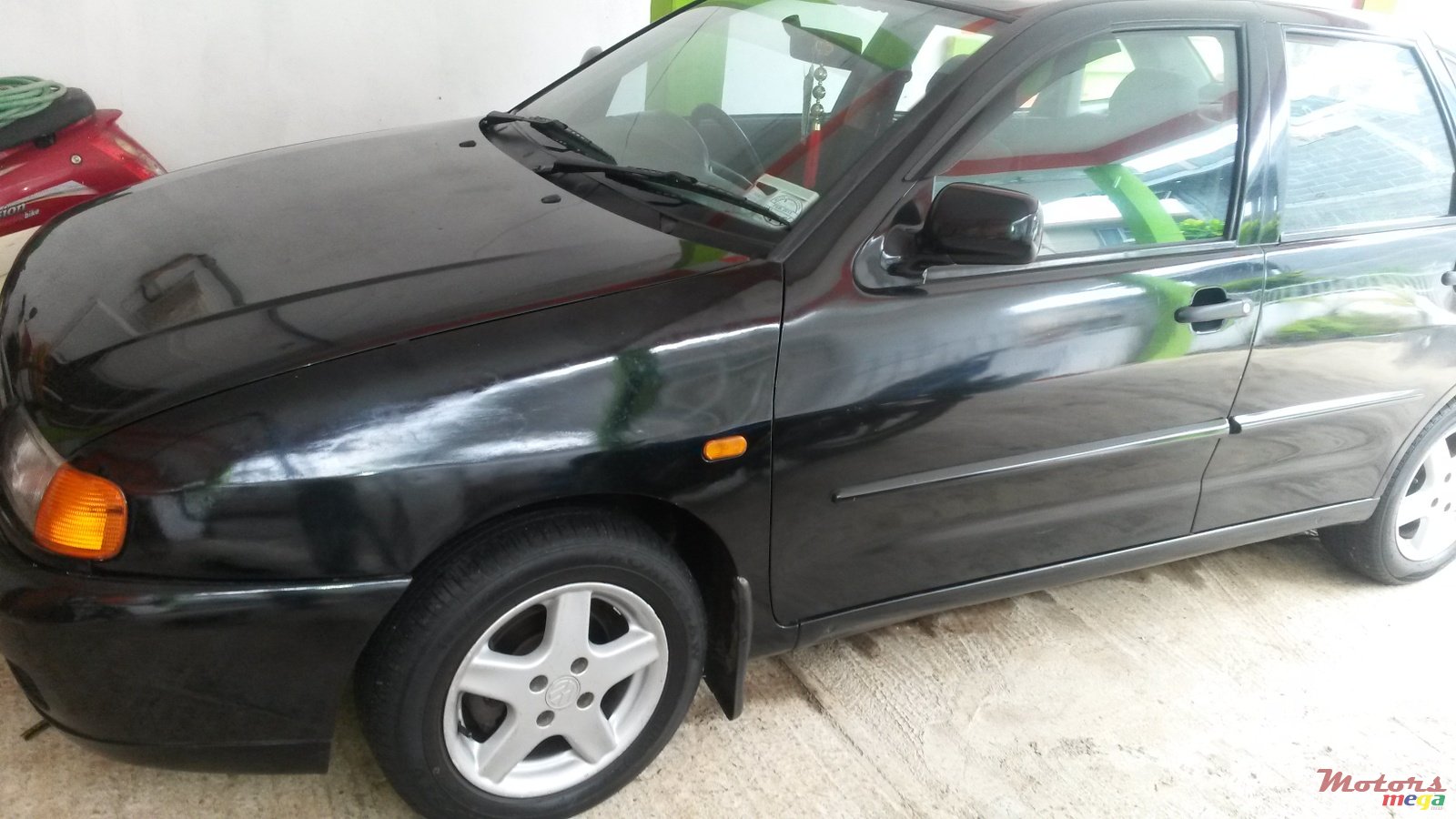 2001' Volkswagen classic photo #1