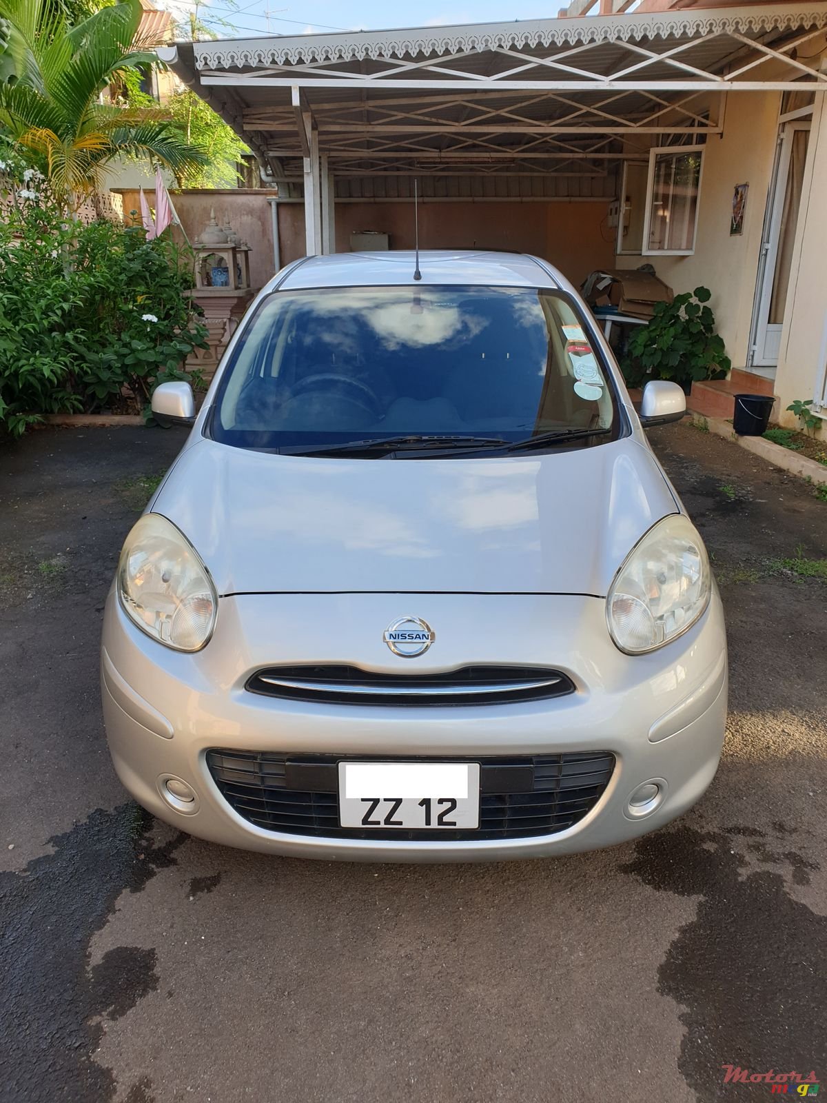 2012' Nissan March photo #1