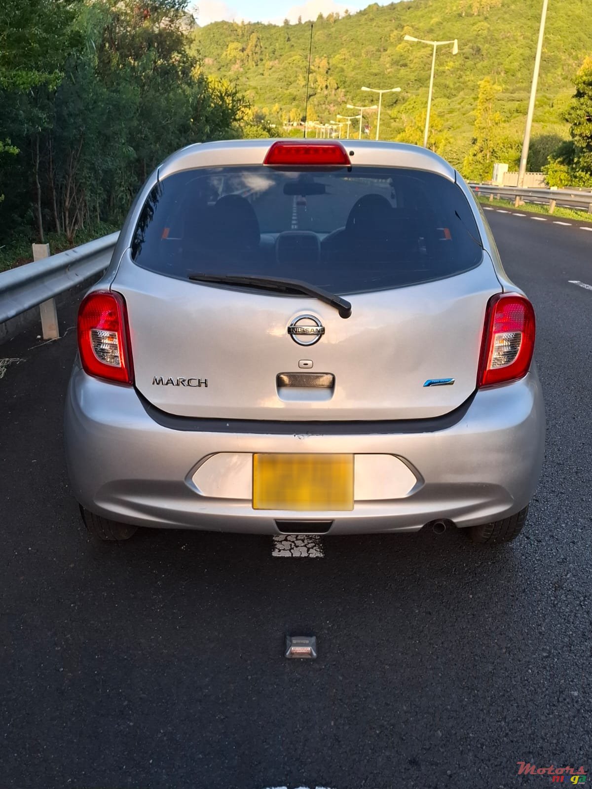 2013' Nissan March photo #3