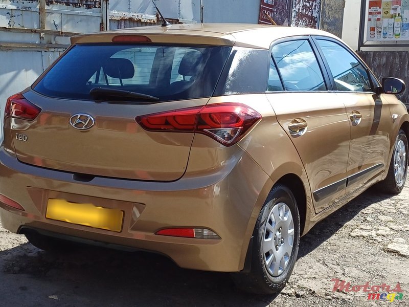 2016' Hyundai i20 photo #4