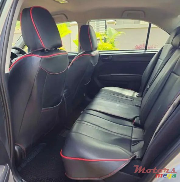 2019' Toyota Axio photo #6