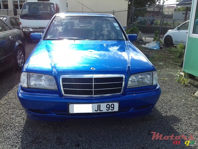 1999' Mercedes-Benz C 180 photo #2