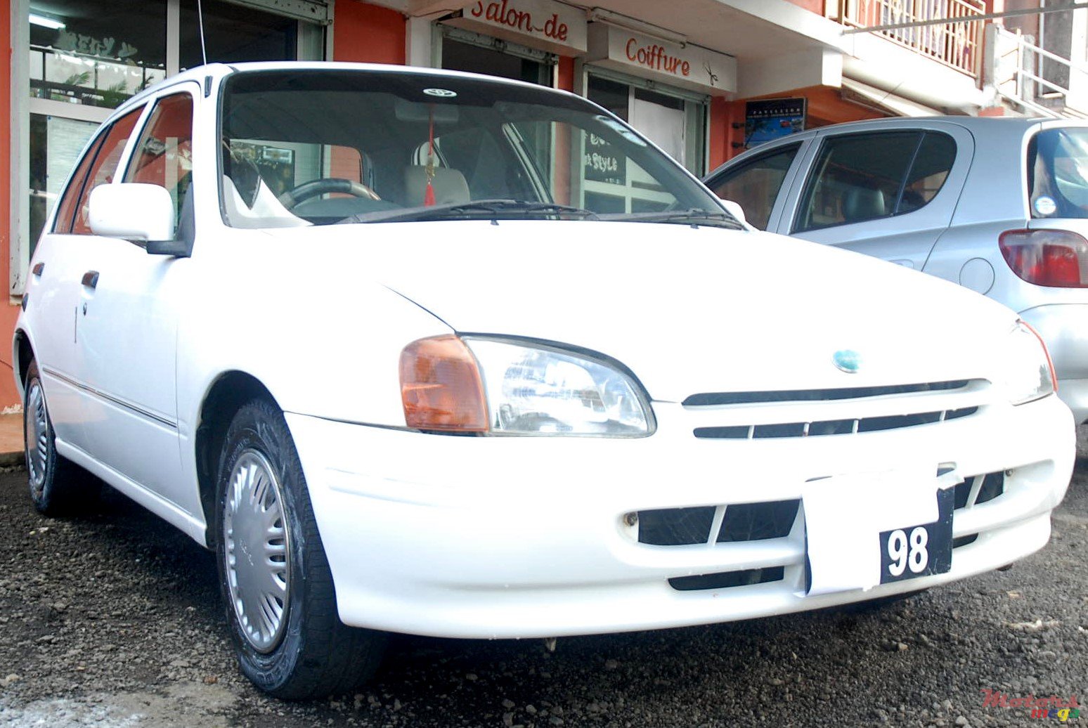 1998' Toyota Starlet photo #2
