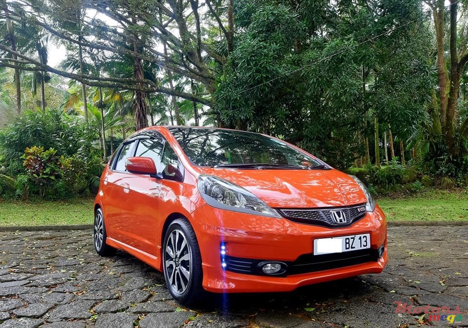 2013' Honda Fit photo #3