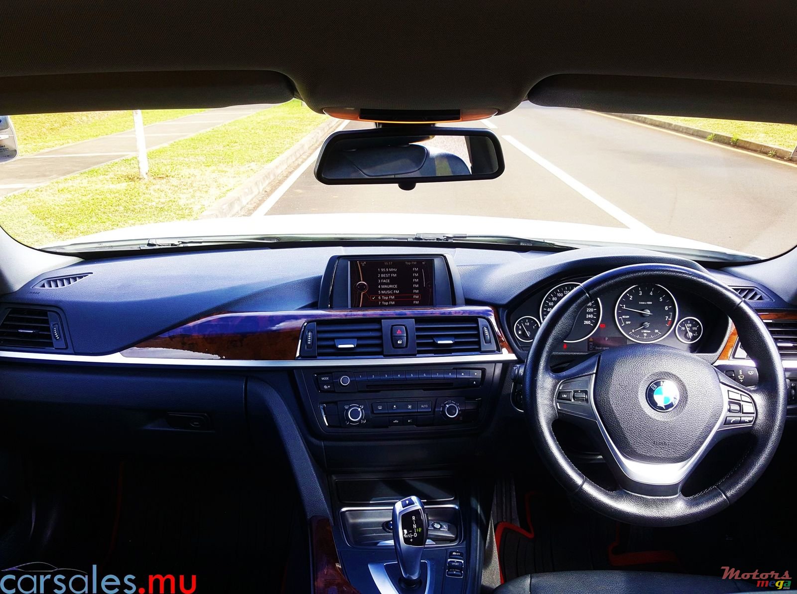 2013' BMW 316 i photo #7