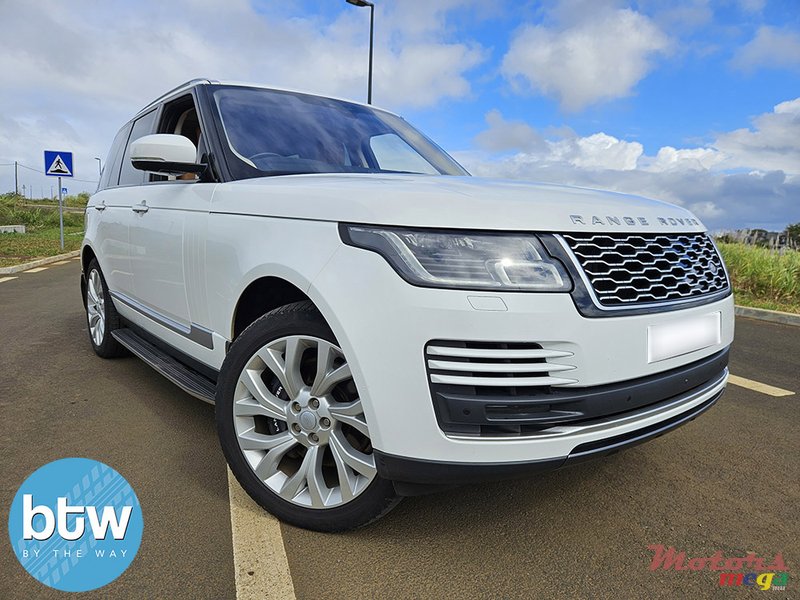 2020' Rover Range Rover VOGUE SE P400E photo #1