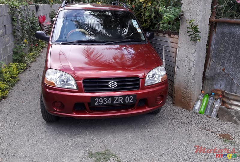 2002' Suzuki Ignis photo #2