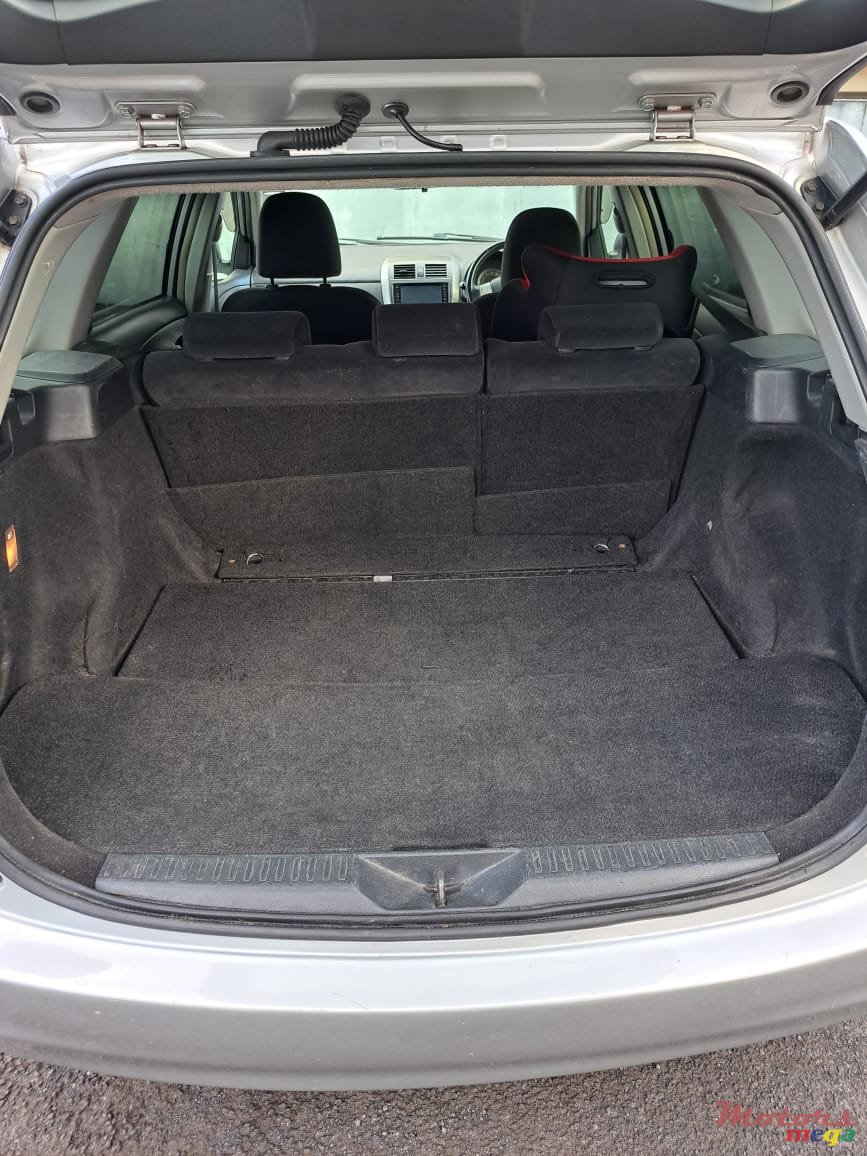 2010' Toyota Fielder photo #6