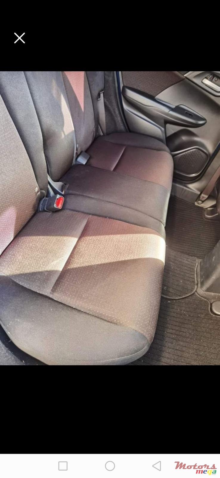 2013' Honda Fit Hybrid photo #6