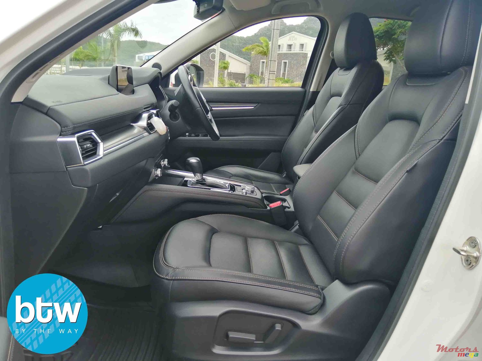 2021' Mazda CX-5 photo #5