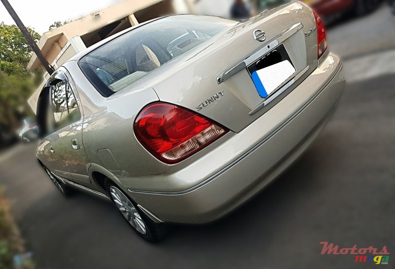 2003' Nissan Sunny photo #4