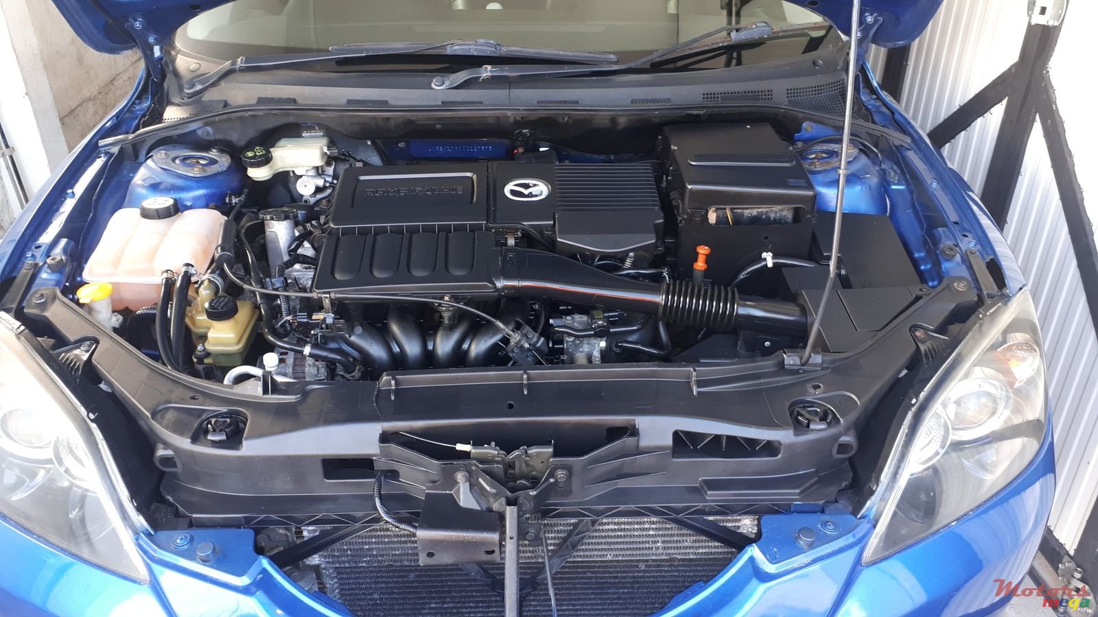 2004' Mazda 3 photo #7